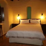 Petropoulakis Tower 4*