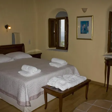 فندق Petropoulakis Tower 4*