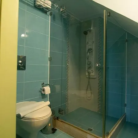 Petropoulakis Tower 4*