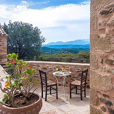 Petropoulakis Tower 4*