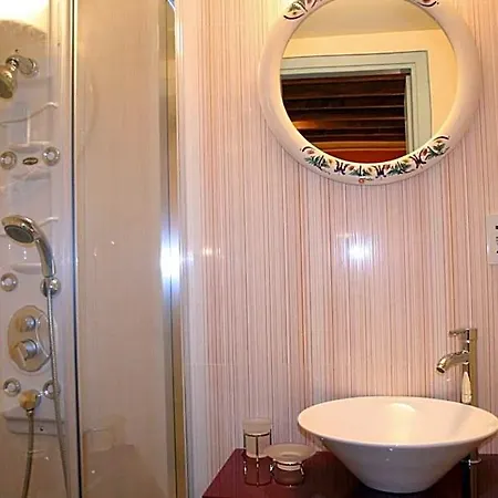 Petropoulakis Tower 4*