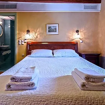 Petropoulakis Tower 4* גיתיו
