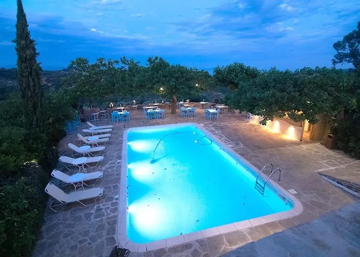 Petropoulakis Tower Szálloda 4*