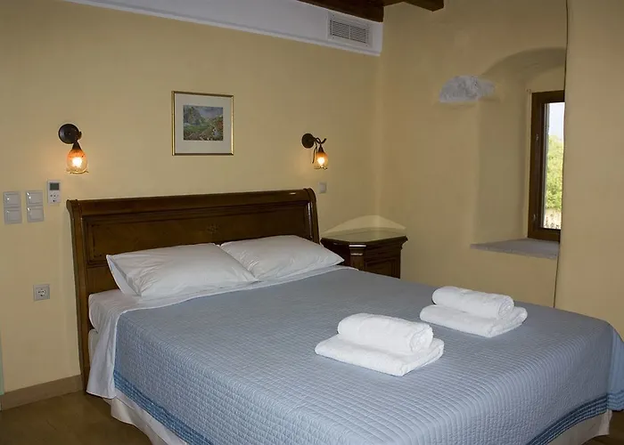 Petropoulakis Tower 4* Gythio